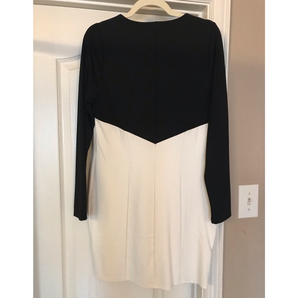SOLD ⛔️ NWOT Color block Dress - Picture 3 of 3